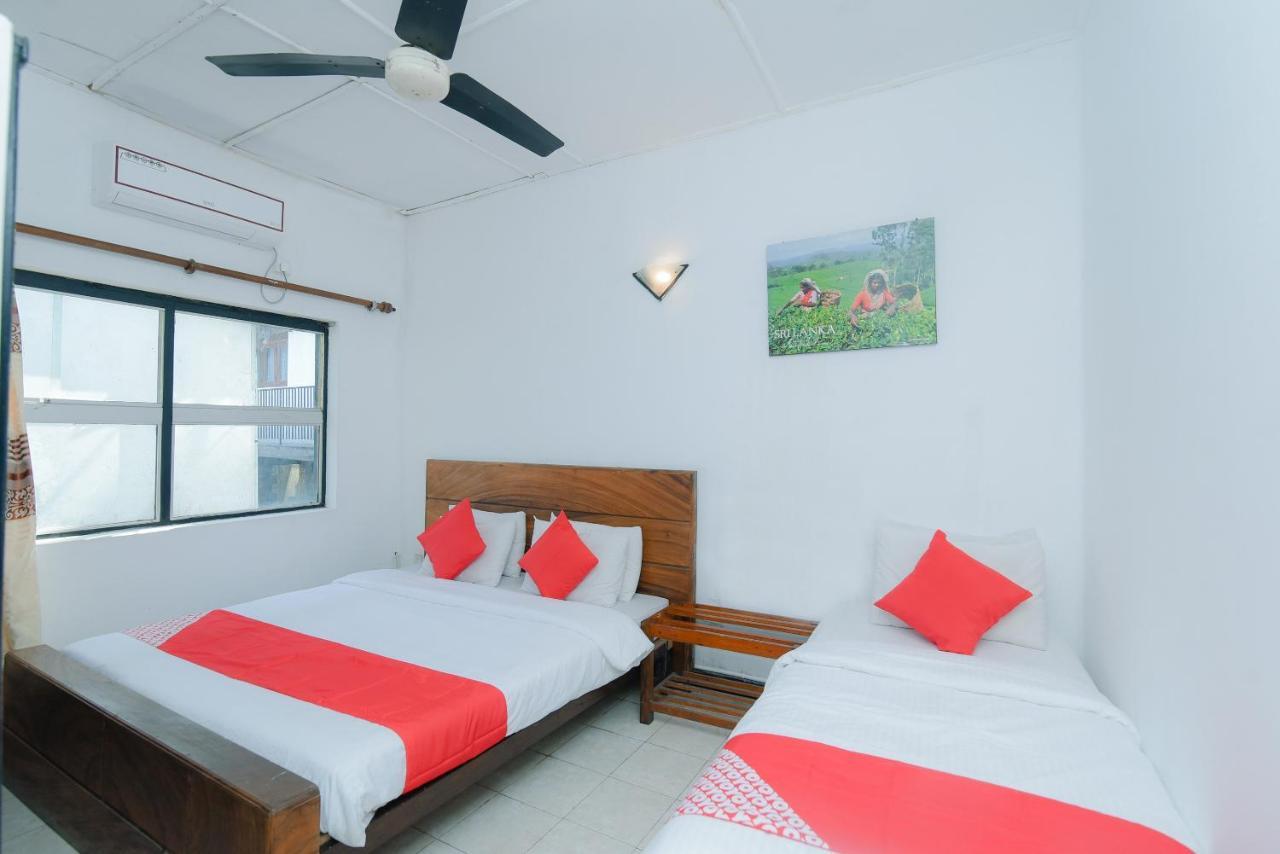 Oyo 479 Water Front Hotel Kandy Luaran gambar