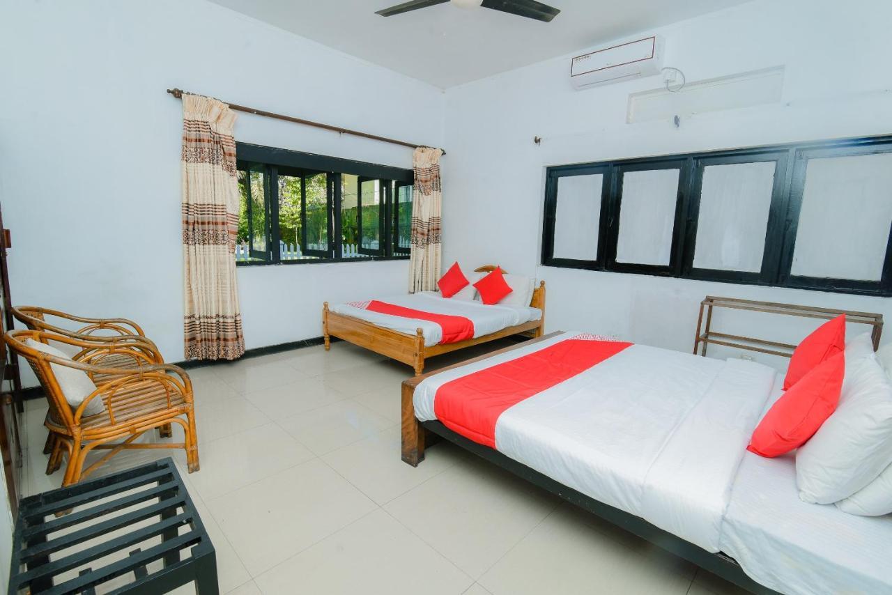 Oyo 479 Water Front Hotel Kandy Luaran gambar