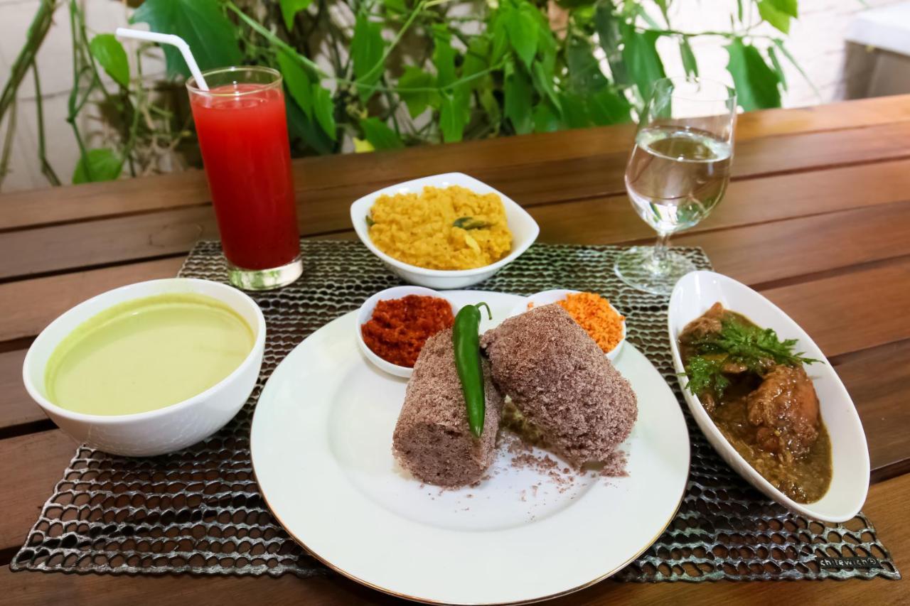 Oyo 479 Water Front Hotel Kandy Luaran gambar